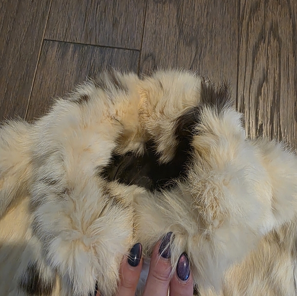 STUNNING Vintage Ivory and Dark Brown Rabbit Fur Coat Size M - Picture 4 of 5